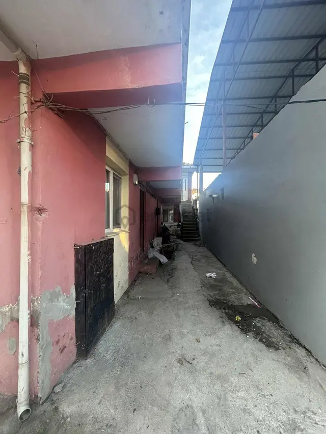 Sütçülerde Komple Satılık Bina 5daire 3