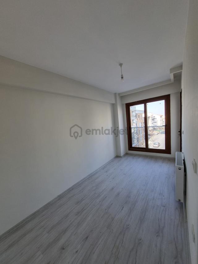 Sahibinden - Ara Kat - Kampüsün Yanı - Sıfır Daire 3
