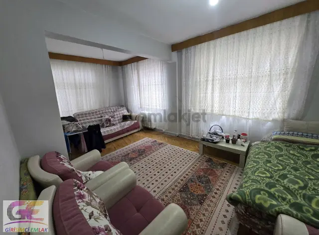 Girişimciden Yarenler Mah. Cumhuriyet İ.okulu Karşısı 2+1 Ev 2