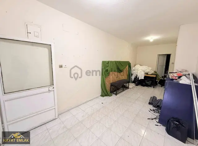 Yenişehir'de Satılık Dükkan: 40m², Yatırımlık Fırsat! 2