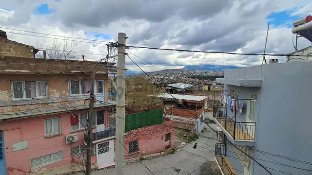 Kadriye'de Satılık 2 Katlı Bina 2