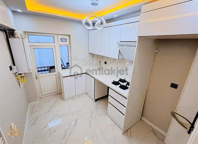 Etlik'den Ankara Manzaralı 1.kat 3+1 Mega Lüx Yapılı Fırsat !!! 1