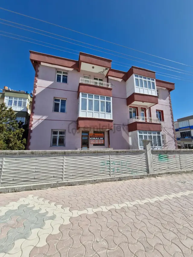 Efdal Yatırımdan Selehaddin Eyyübi Mah.cadde Üstü Kiralık Daire 3