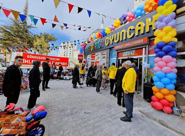 Kurumsal Kiracılı Meram Çeçenistan Cadde Cepheli Satılık Dükkan 5
