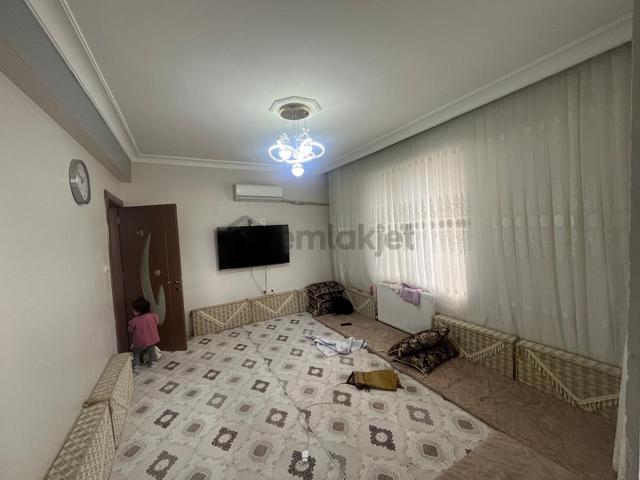 Narlıkuyu Badıllı Taziye Evi Arkasinda Ana Caddeye Yakın 3+1 Giriş Kat 3