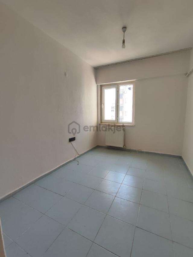 Şemikler Mevkisinde Site İçinde Kiralık Daire 4