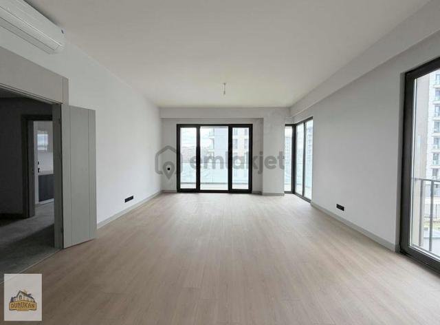 Emlak Konut Çınarköy Evleri'nde 3+1 180m² | Açık Cephe | Borçsuz 2
