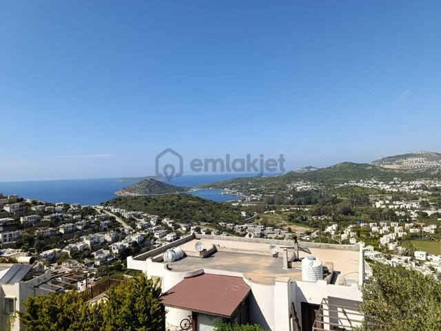 Gümüşlükte Özel Kum Plajlı Sitede Deniz Manzaralı Satılık Villa Gümüşlükte Özel Kum Plajlı Sitede Deniz Manzaralı Satılık Villa