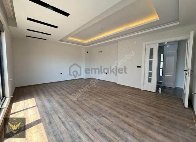 Beylikdüzü Medilife Hastane Arkası Merkezi Konumda 2+1 Dairemiz 4