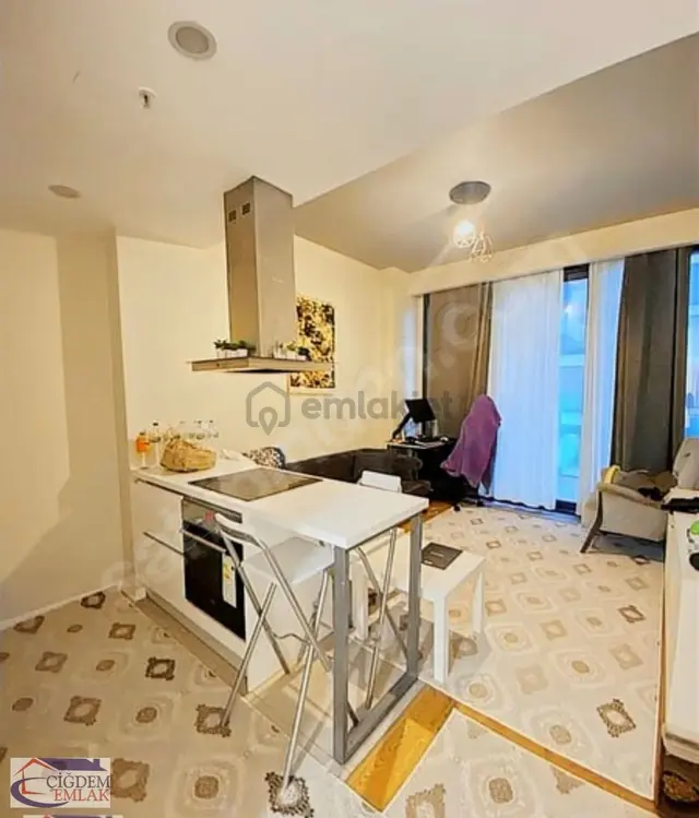 The İstanbul Residence Kir Ve Satış Ofisinden 1+1 Balkonlu Acill 3