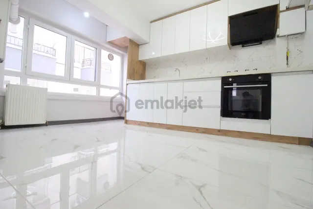 Hemdem Gayrimenkul'den Atakent'te Full+full Yapılı Yüksek Giriş Konumunda 3+1 Satılık Daire 3