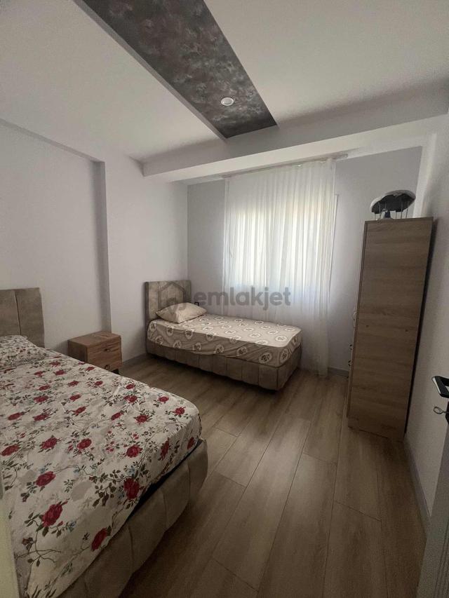 Kulepark~farkıyla~çok~geniş~45~m2net~oturumlu~1+1~eşyalı~satılık 4
