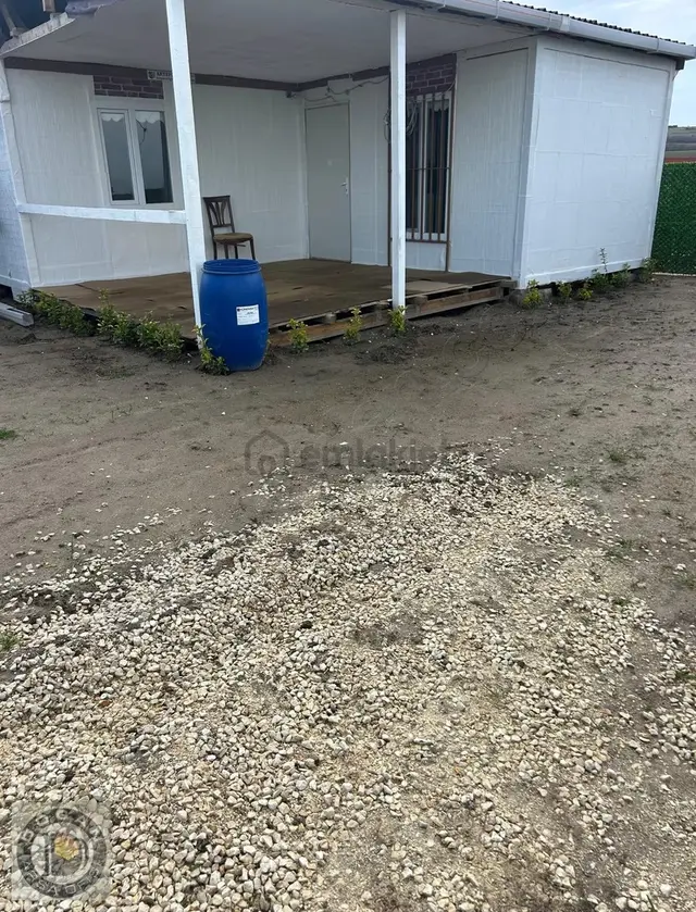 Silivri De İmarlı İfrazlı 260m2 Arsa İçerisinde 40m2 Yapı 2