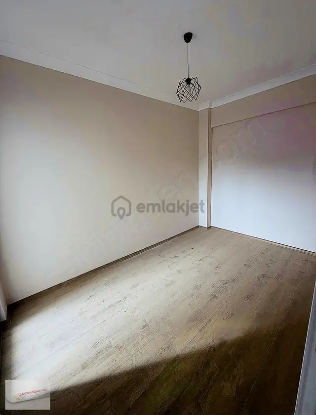 Üniversite Emlaktan Hpn Rezidansta Satılık 2+1 Stüdyo Daire 4