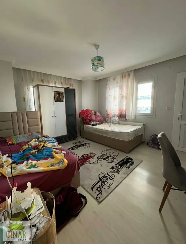 Çınar Emlak'tan Cumhuriyet Mh Satılık 3+1 Daire 165 Mt 2