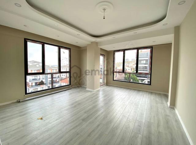 Yalova Çiftlikköy Bayraktepe Altı Deniz Gören Sıfır 3+1 Daire 3