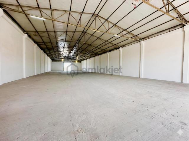 Aktif'ten Çay Mah'de Kiralık 1000m2 Depo 3