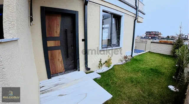 Balcıoğlundan Kocaali Alanderede Uygun 4+1 Lüx Havuzlu Triplex 5
