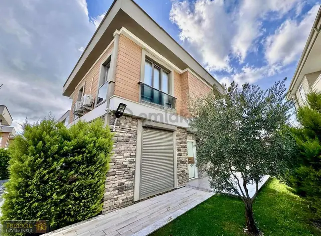 Terzioğlu'ndan Havuzlu Site İçinde 3+1 Bağımsız Lüks Villa 1