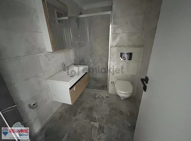Re/max Şehir'den Akyol Premium Lounge'da Satılık Daire 3