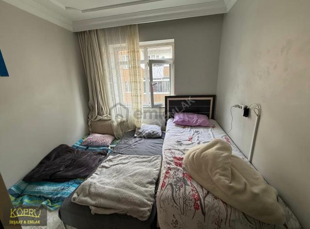 Köprü Emlaktan Zübeydehnm Mh.de 110m2 Satılık Ara Kat Daire 4
