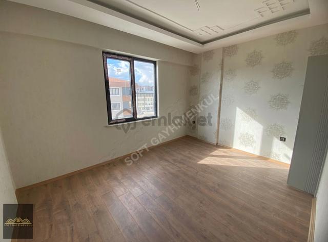 Soft'tan Karacaahmet'te 1 Kat Ön Cephe Sıfır 2,5+1 Satılık Daire 4