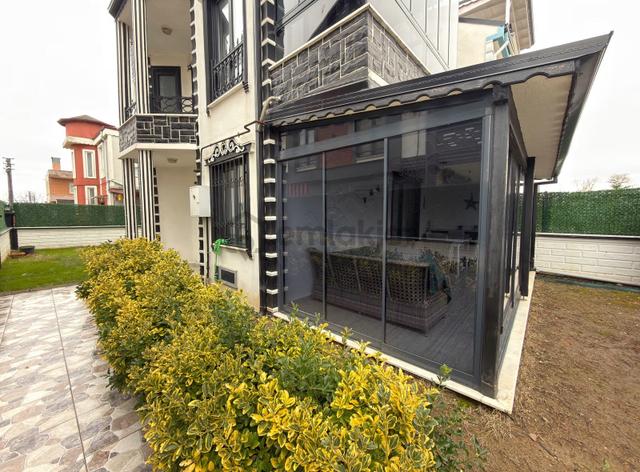 Yalı Mah.'de Deniz Manzaralı Teraslı Ve Verandalı Mütakil Villa 5