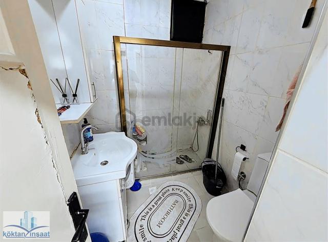 Manisa Mimar Sinan Mah. Satılık 3+1özellikli Çift Balkonlu Daire 4