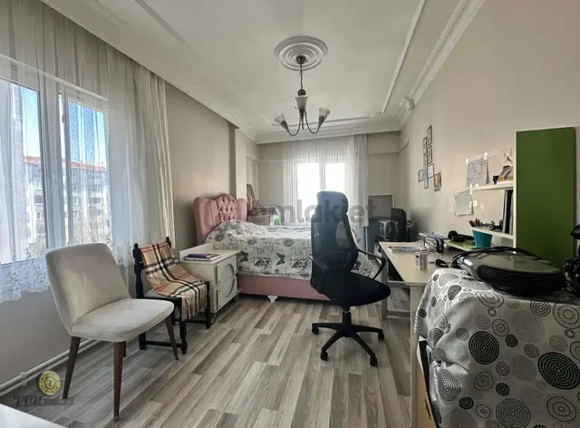 Muhittin Mahallesinde 3+1 Arakat Satılık Daire 2