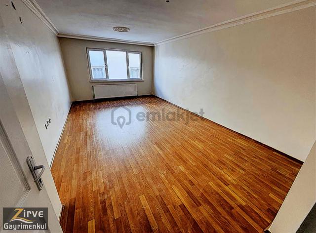 Zirve Emlaktan Aski Arkası Ara Kat 3+1 Geniş Daire 4