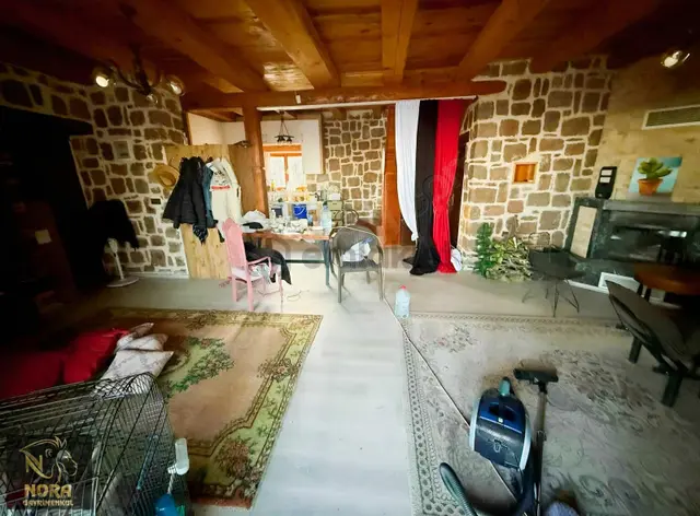 Nora'dan Emirler'de Kiralık Deniz Mazaralı Lüks Villa 3