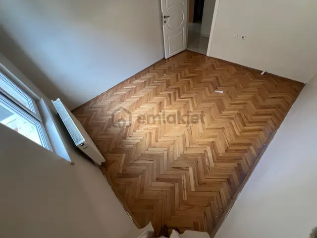 Ufuktepe Cadde Üstü Yapılı Katta 3+1 2