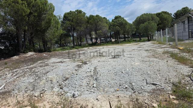 Menemende Bölgesinde 300m2 Satılık Bahçe 5