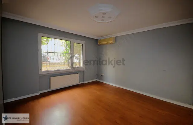 Acce'den Florya Basınköyde 4+1 Bahçe Katı Satılık Daire 3