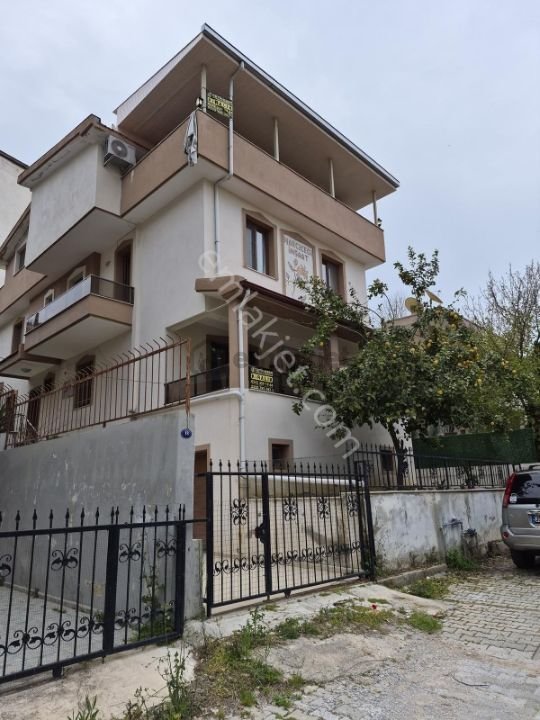 Özdere Çukuraltı Deniz Tarafı 3+1 Lüks Villa Özdere Çukuraltı Deniz Tarafı 3+1 Lüks Villa
