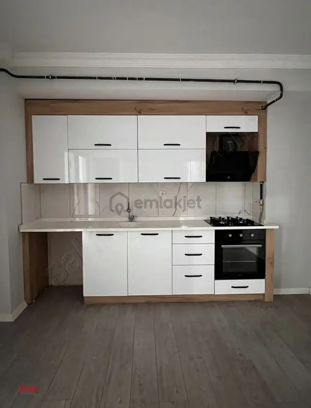 Afyon Merkez'de Lüks , Geniş , Satılık 2+1 Satılık Daire 1