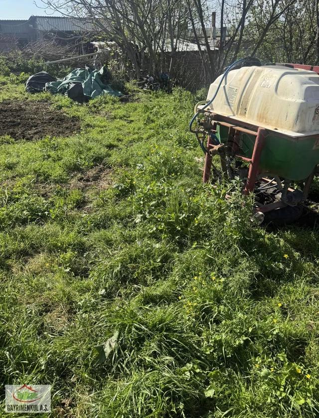 Yola 30m Cephe 1200m2 Bahçeli Köy Evi 5