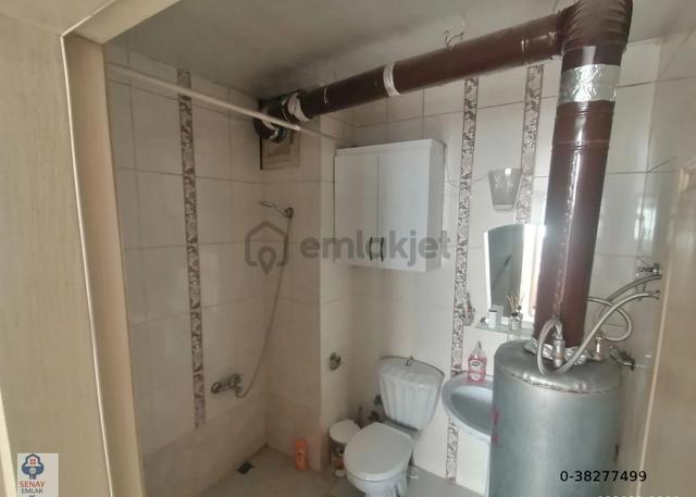 Çarşı Atatürk Caddesi Merkezi Konumda Full Eşyalı 2+1 Kapalı Mutfak 5