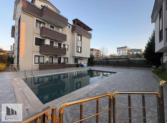 Başiskele Merkezi Konumda Kiralık Full Eşyalı Daire 5