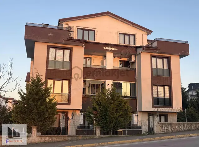 Başiskele Merkezi Konumda Kiralık Full Eşyalı Daire 1