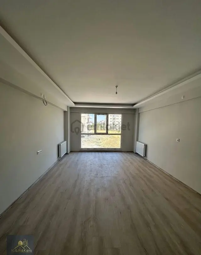 Karaka Emlaktan Şentepe Solda 3+1 Satılık Sıfır Daire 1