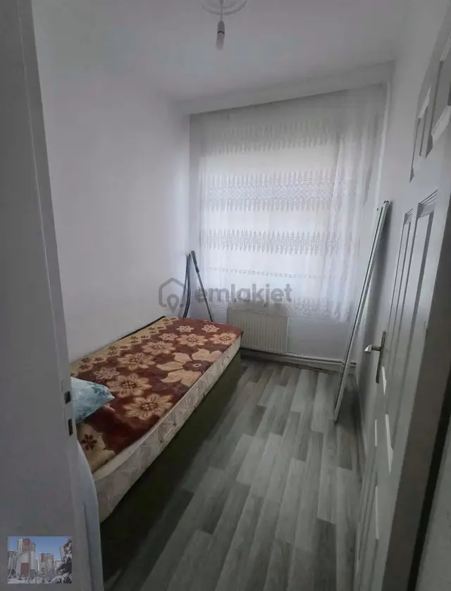 Orkıde Gayrimenkulden İçli Sokakta Satılık 2+1 (araç Takaslı) 3