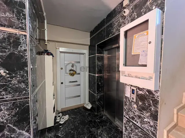 Habıbler Mah Ana Cadde Dibi Site İçi Geniş Yüksek Giriş 3