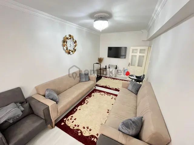 Ufuktepede Giriş Kat Satılık 3+1 Fırsatt 2
