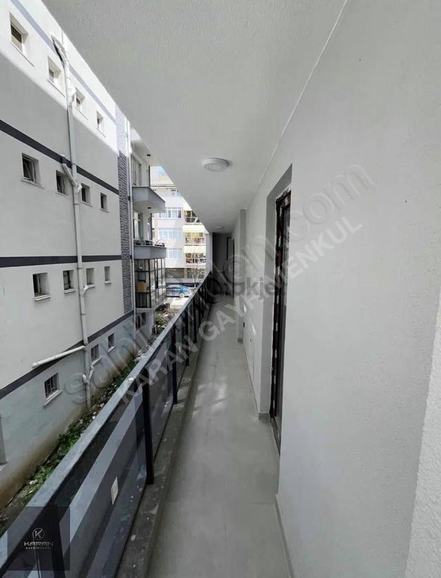 __karan__56'lar Lise Caddesine Cephe Satılık 1+1 Sıfır Daire 4