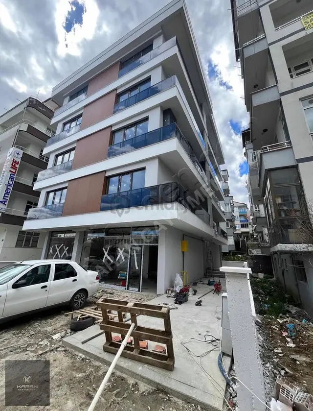 __karan__56'lar Lise Caddesine Cephe Satılık 1+1 Sıfır Daire 2