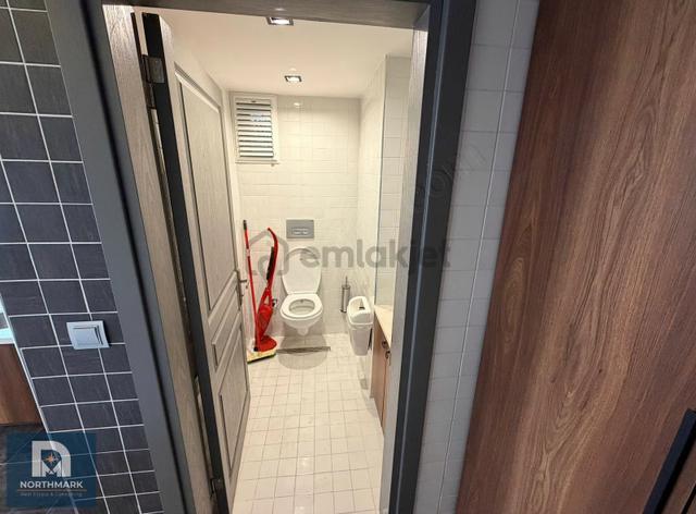 Northmark'tan Saadet Caddesi'nde Kiralık Ofis 4
