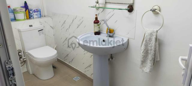 Vefa Gayrimenkulden A.gazi Mah.de 80 M2 Kiralık İşyeri 2