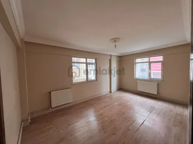 Sahibinden 2+1 85m2 Sultangazi Zübeyde Hanım Mah. Satılık Daire 1