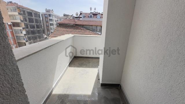Başokur'dan Bahçelievler Soğanlı Hm. Güney Cephe 110 M2 3+1 5